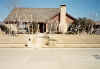 House-20011001-e.jpg (92423 bytes)