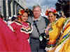 Mexico-Mayan Maidens-200302.jpg (60329 bytes)